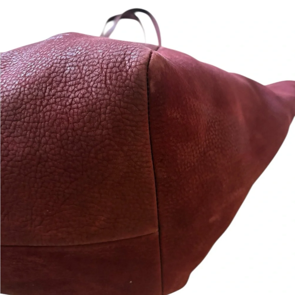 Madewell Slouchy Suede Carry All Shoulder Tote in Pinot Noir - Picture 5 of 15